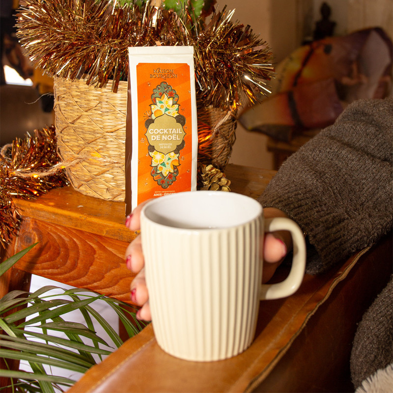 Mug à thé en céramique couleur beige